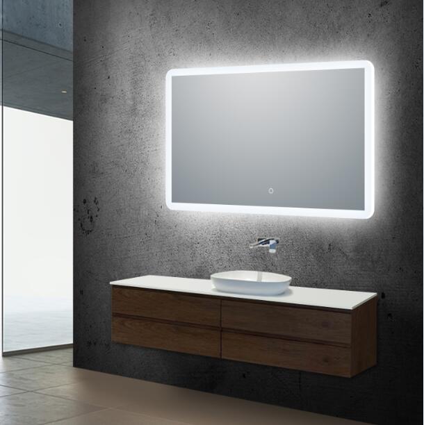 oval bathroom mirror